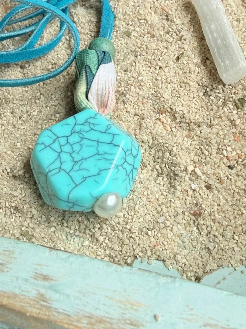 Acrylic Turquoise Blue Veined Stone Pendant Necklace BRUTALIST